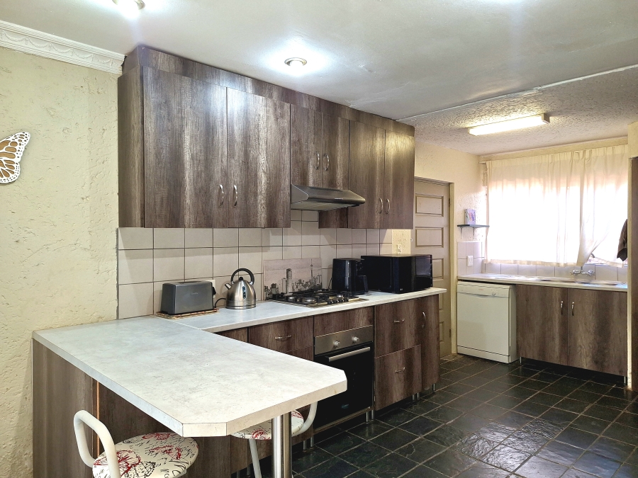 2 Bedroom Property for Sale in Albertville Gauteng