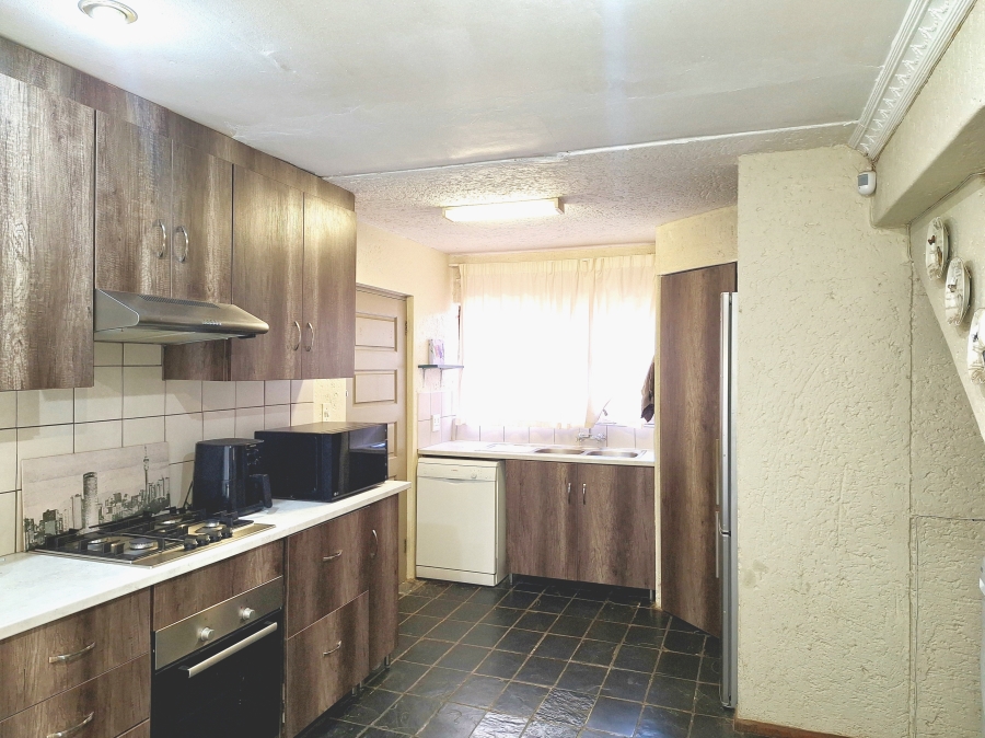 2 Bedroom Property for Sale in Albertville Gauteng