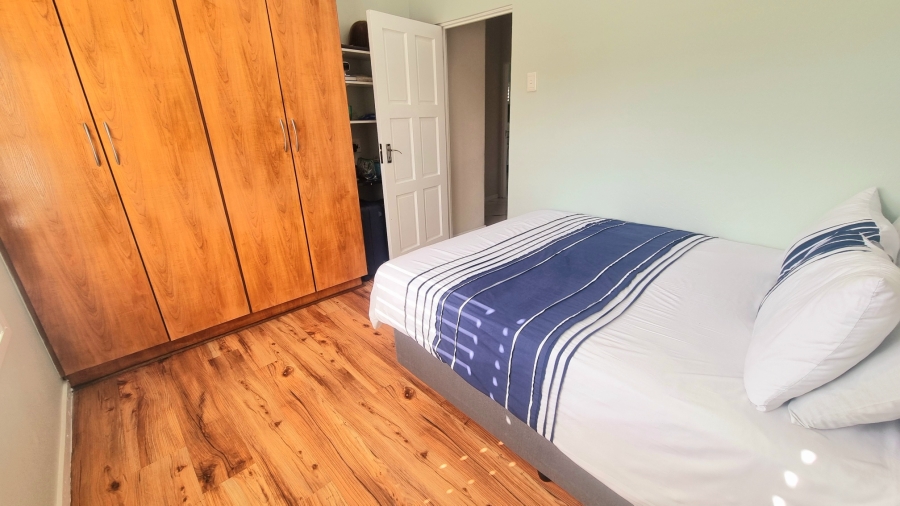 5 Bedroom Property for Sale in Crescent Wood Country Estate Gauteng