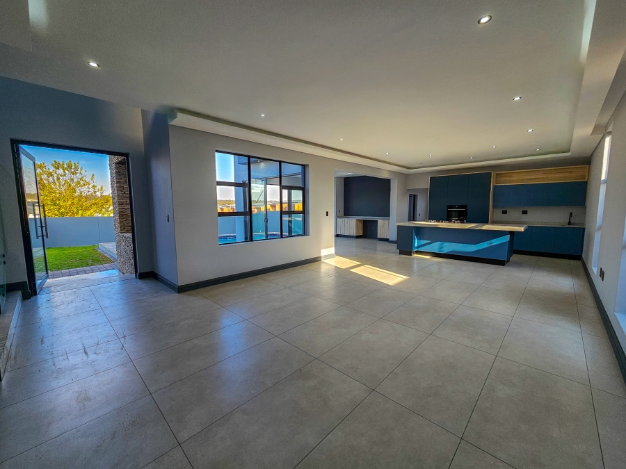 4 Bedroom Property for Sale in Fountainbrook Estate Gauteng