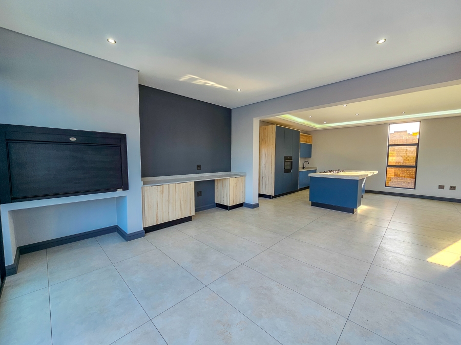4 Bedroom Property for Sale in Fountainbrook Estate Gauteng