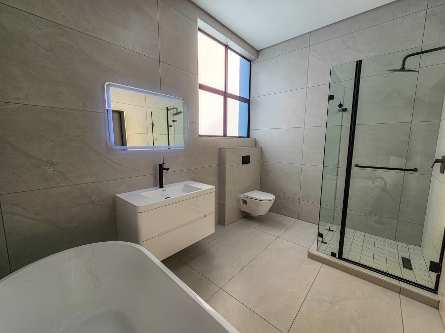 4 Bedroom Property for Sale in Fountainbrook Estate Gauteng
