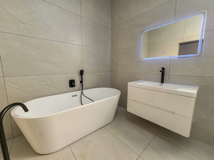 4 Bedroom Property for Sale in Fountainbrook Estate Gauteng