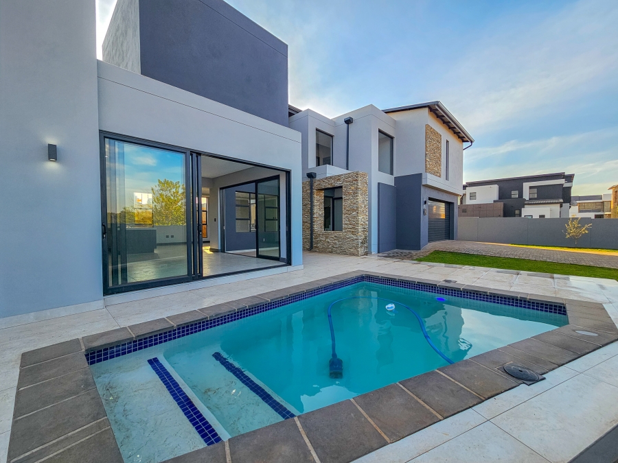 4 Bedroom Property for Sale in Fountainbrook Estate Gauteng