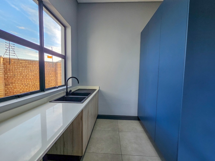 4 Bedroom Property for Sale in Fountainbrook Estate Gauteng
