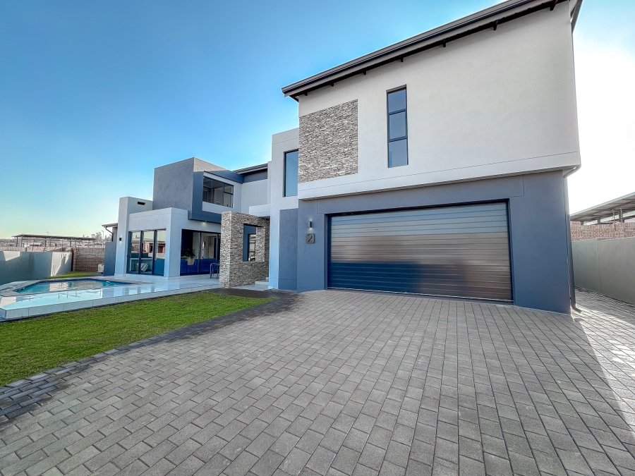 4 Bedroom Property for Sale in Fountainbrook Estate Gauteng