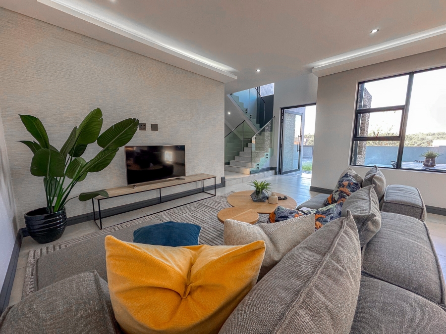 4 Bedroom Property for Sale in Fountainbrook Estate Gauteng
