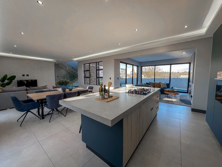 4 Bedroom Property for Sale in Fountainbrook Estate Gauteng
