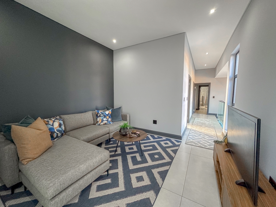 4 Bedroom Property for Sale in Fountainbrook Estate Gauteng