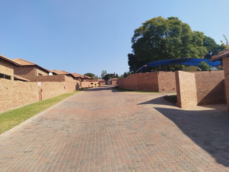 3 Bedroom Property for Sale in North Riding Gauteng