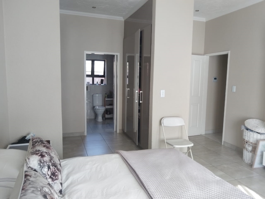 3 Bedroom Property for Sale in North Riding Gauteng
