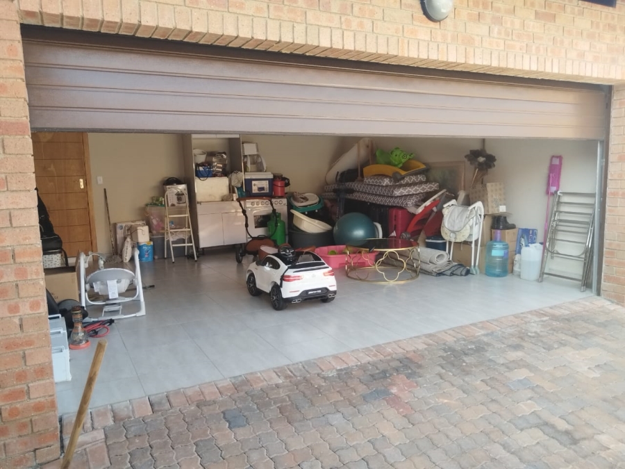3 Bedroom Property for Sale in North Riding Gauteng