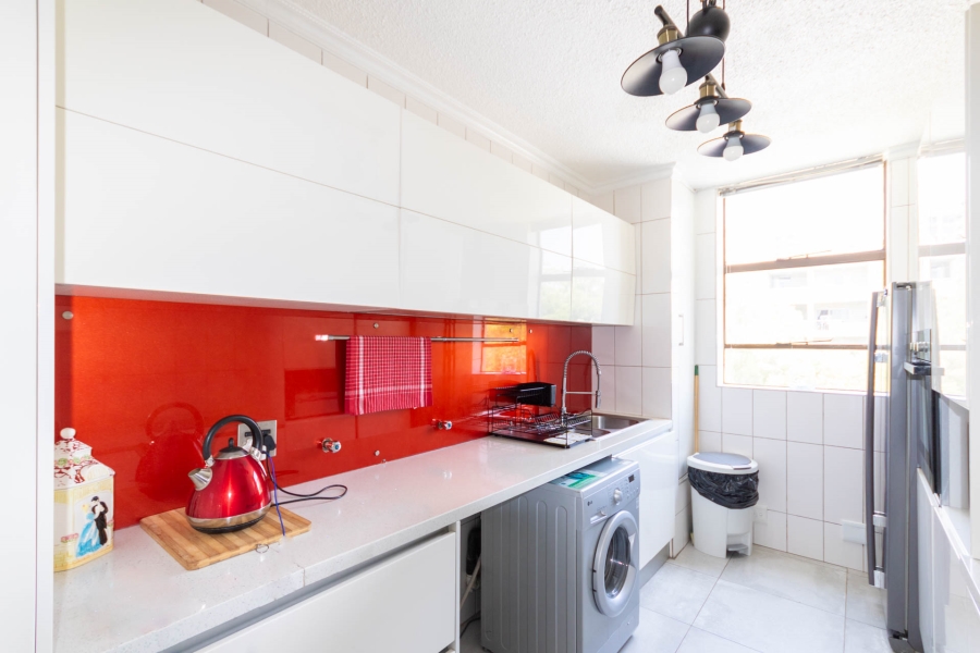 3 Bedroom Property for Sale in Sandhurst Gauteng