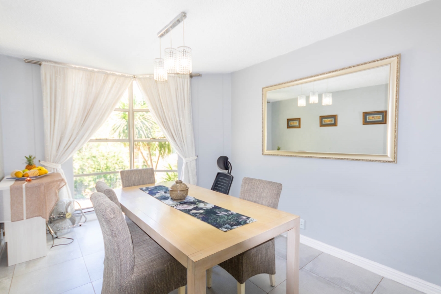 3 Bedroom Property for Sale in Sandhurst Gauteng