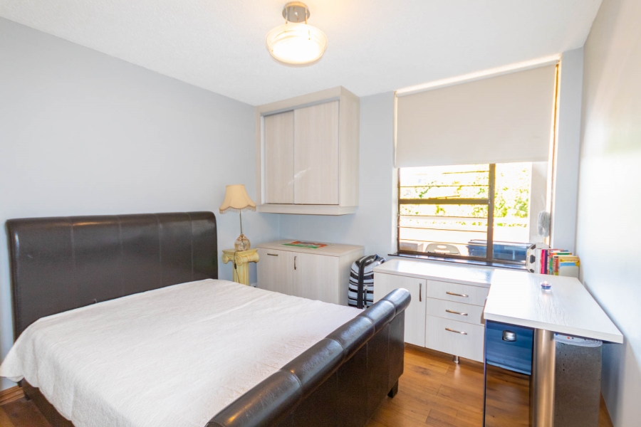 3 Bedroom Property for Sale in Sandhurst Gauteng