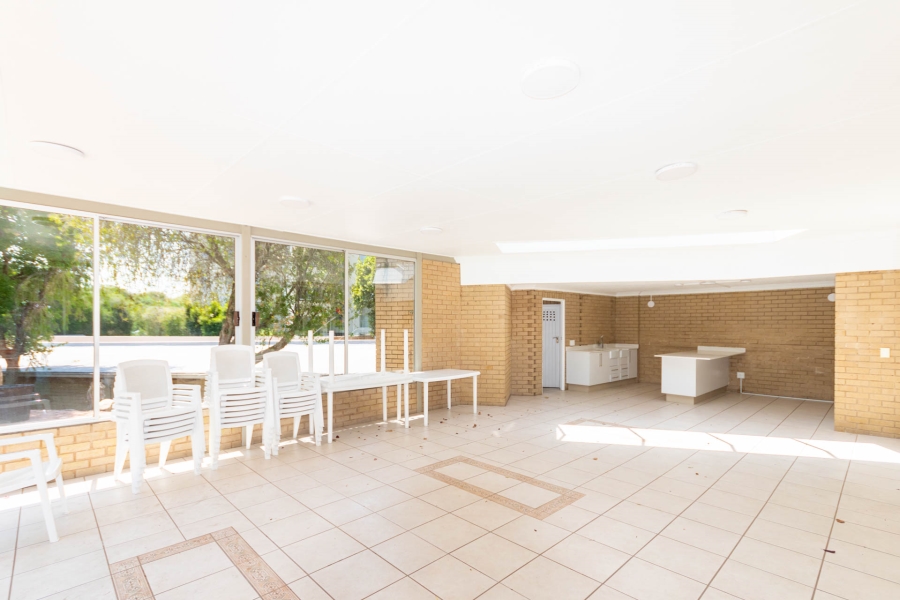 3 Bedroom Property for Sale in Sandhurst Gauteng