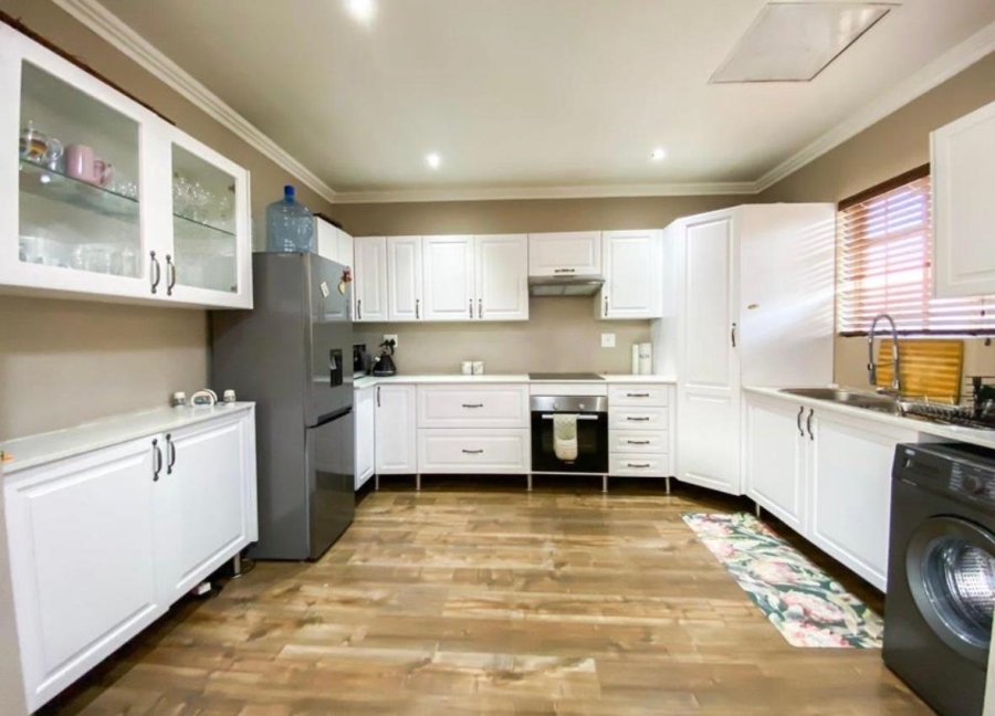 2 Bedroom Property for Sale in Brentwood Gauteng