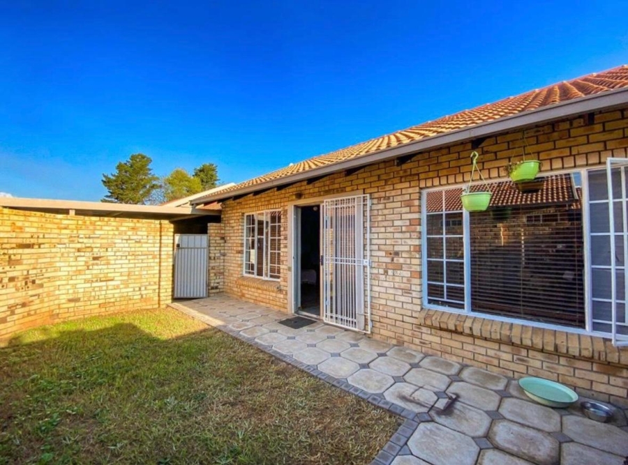 2 Bedroom Property for Sale in Brentwood Gauteng