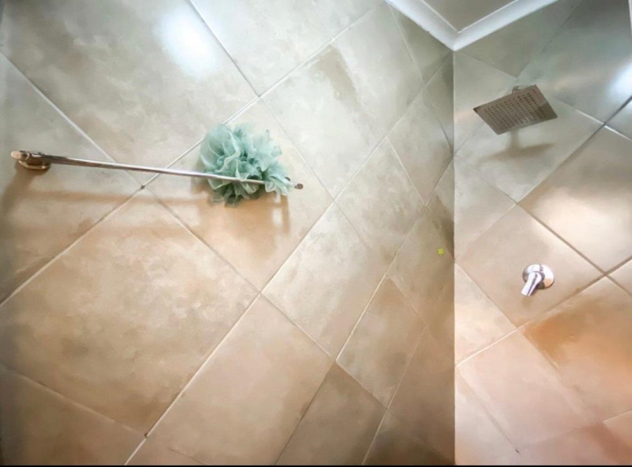 2 Bedroom Property for Sale in Brentwood Gauteng