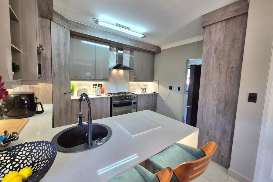 3 Bedroom Property for Sale in Montana Gauteng