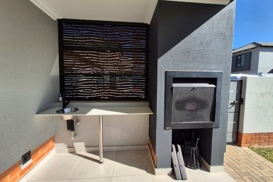 3 Bedroom Property for Sale in Montana Gauteng