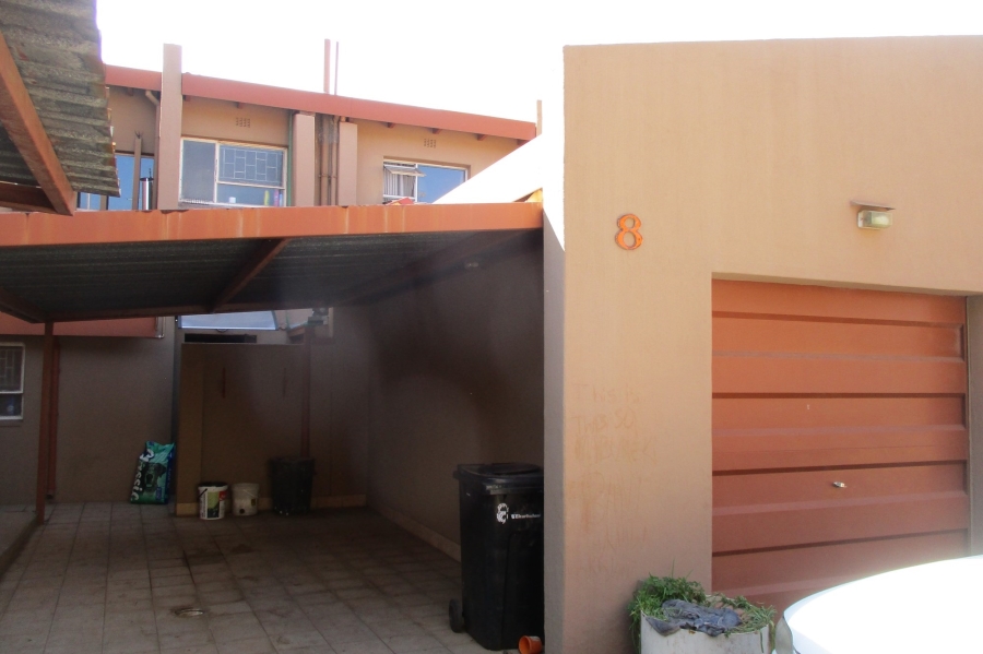 3 Bedroom Property for Sale in Birch Acres Gauteng