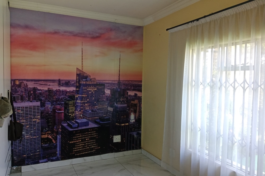 To Let 3 Bedroom Property for Rent in Danville Gauteng