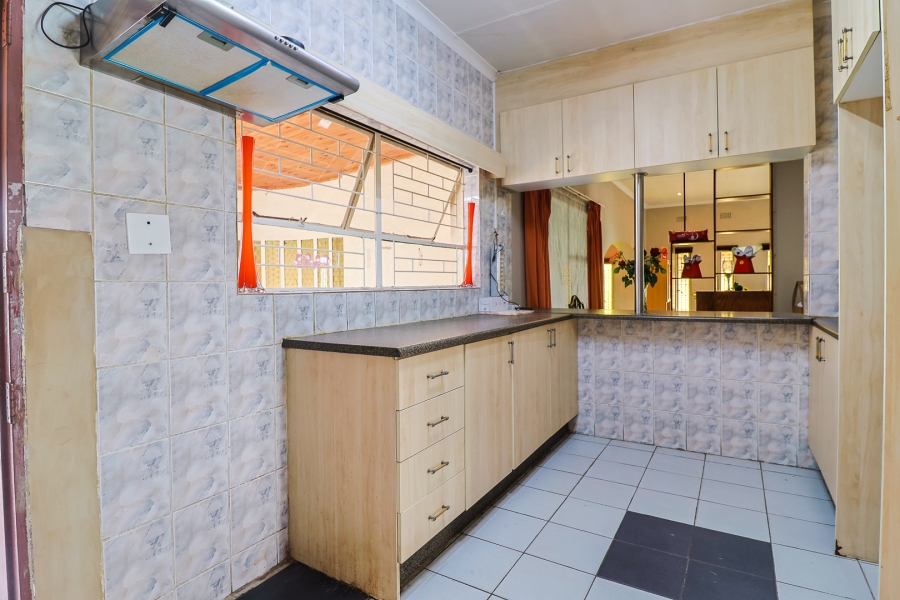 3 Bedroom Property for Sale in Verwoerdpark Gauteng