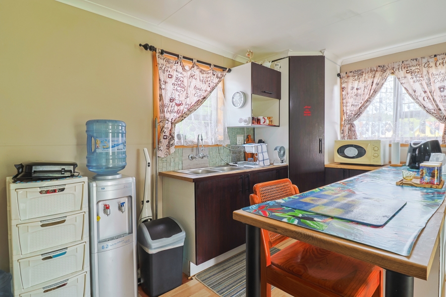 3 Bedroom Property for Sale in Verwoerdpark Gauteng