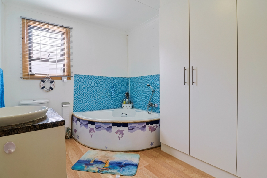 3 Bedroom Property for Sale in Verwoerdpark Gauteng