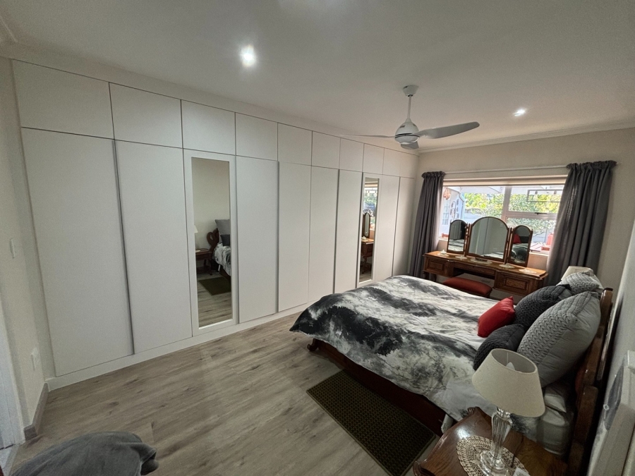 To Let 4 Bedroom Property for Rent in Glen Marais Gauteng