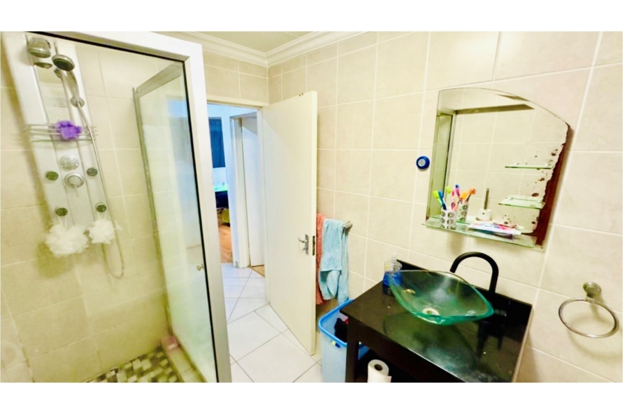 2 Bedroom Property for Sale in Bassonia Gauteng