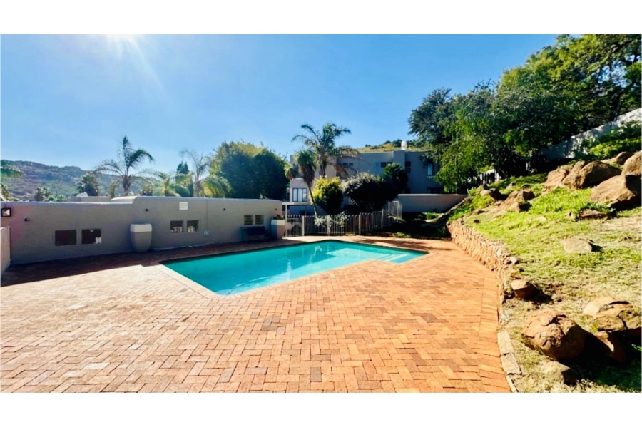 2 Bedroom Property for Sale in Bassonia Gauteng