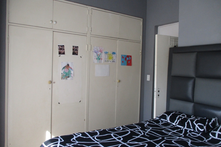 To Let 3 Bedroom Property for Rent in Birch Acres Gauteng
