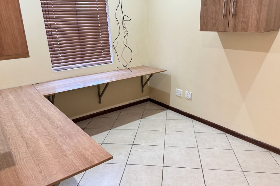 To Let 2 Bedroom Property for Rent in Sagewood Gauteng