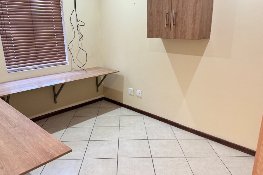 To Let 2 Bedroom Property for Rent in Sagewood Gauteng