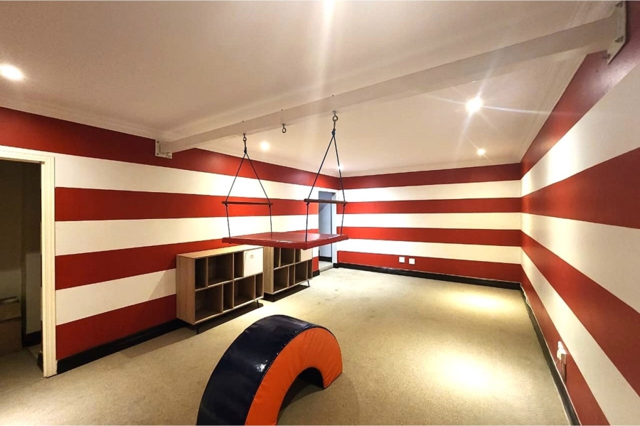 4 Bedroom Property for Sale in Bryanston Gauteng
