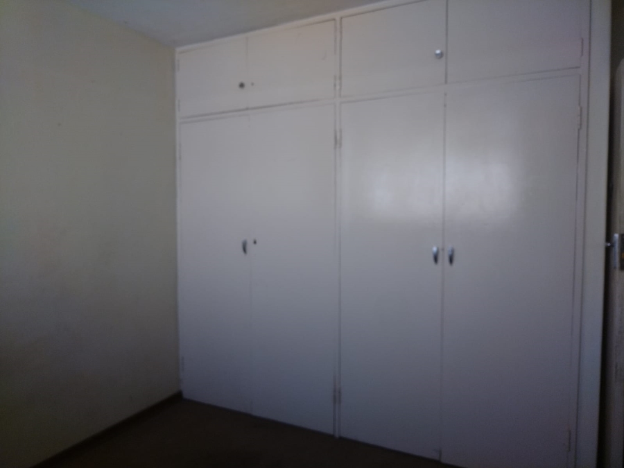2 Bedroom Property for Sale in Sunnyside Gauteng
