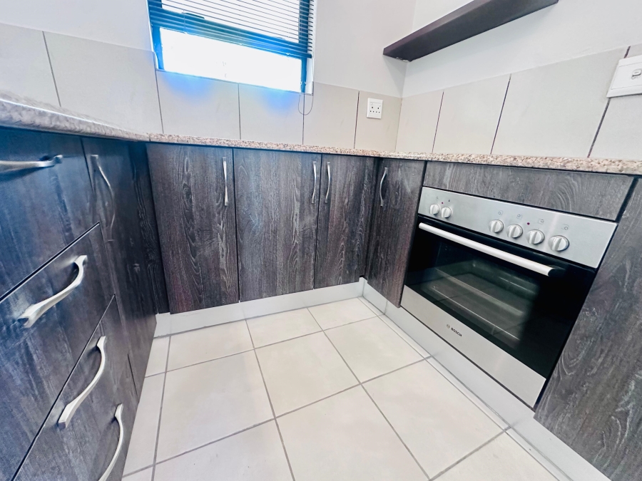 2 Bedroom Property for Sale in Jackal Creek Golf Estate Gauteng