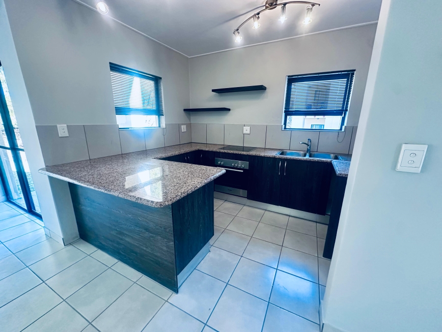 2 Bedroom Property for Sale in Jackal Creek Golf Estate Gauteng