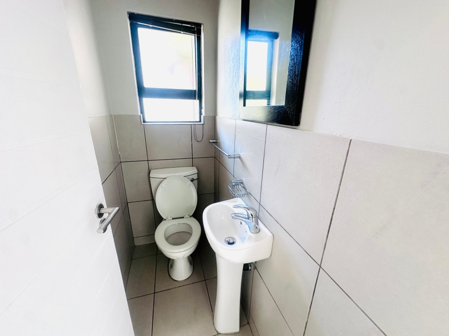 2 Bedroom Property for Sale in Jackal Creek Golf Estate Gauteng