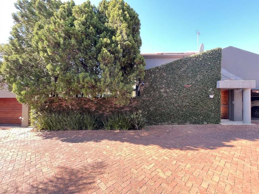 3 Bedroom Property for Sale in Brooklyn Gauteng