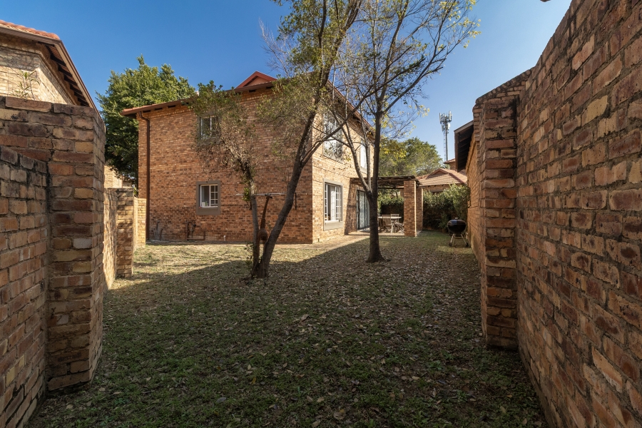 3 Bedroom Property for Sale in Six Fountains Residential Estate Gauteng
