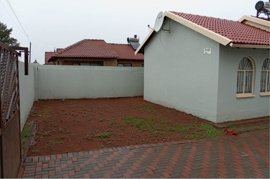 3 Bedroom Property for Sale in Protea North Gauteng