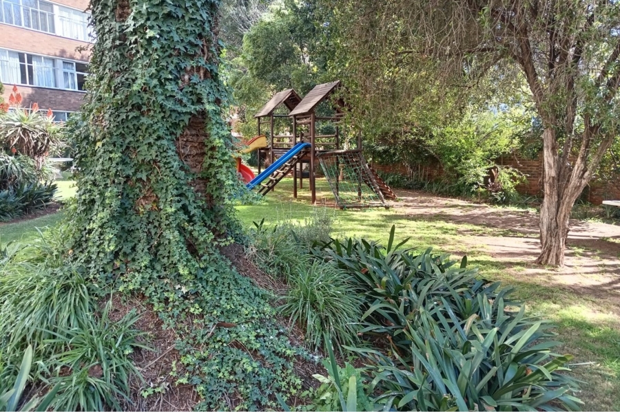 2 Bedroom Property for Sale in Killarney Gauteng