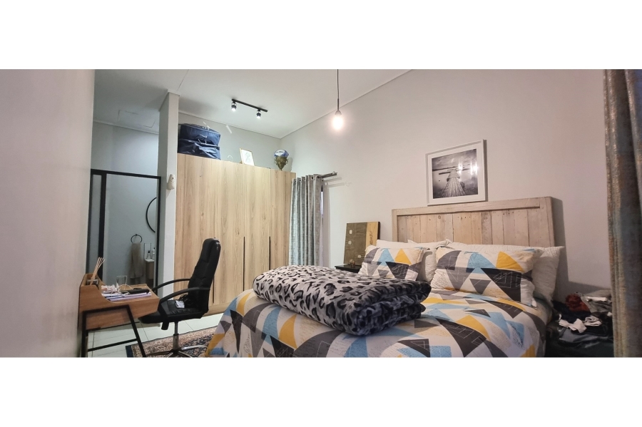 To Let 2 Bedroom Property for Rent in Mulbarton Gauteng