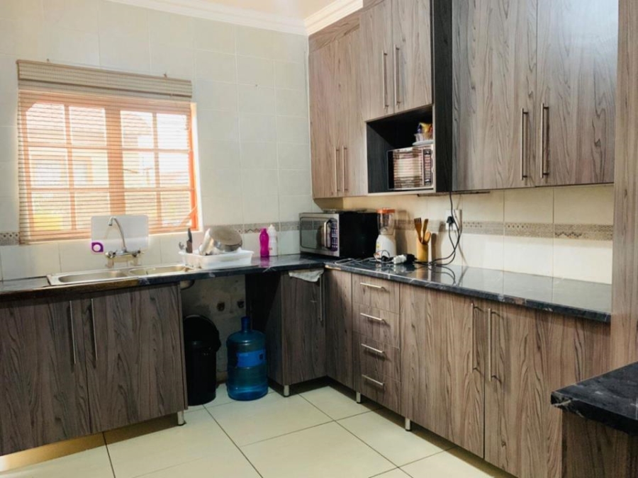3 Bedroom Property for Sale in Leachville Gauteng