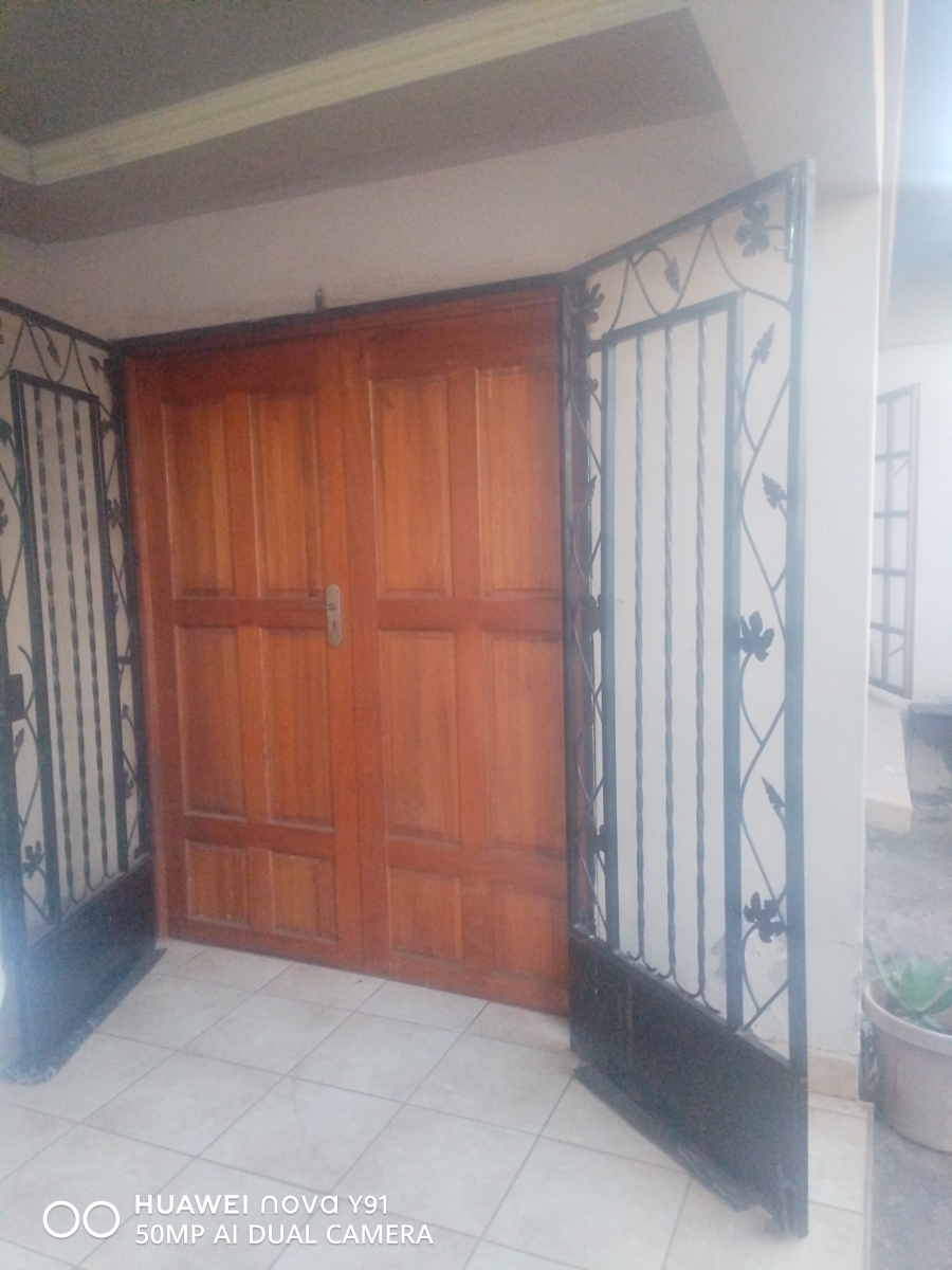 3 Bedroom Property for Sale in Leachville Gauteng