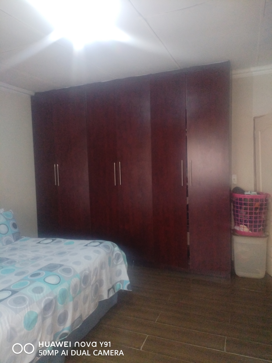 3 Bedroom Property for Sale in Leachville Gauteng