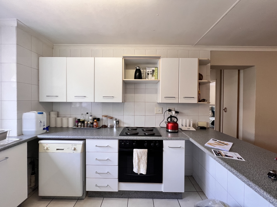 2 Bedroom Property for Sale in Sunninghill Gauteng